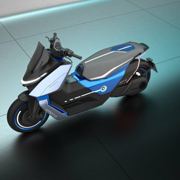 Maxi scooter Vmoto APD MAX Concept designed by Pininfarina